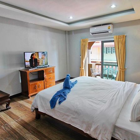 Jomtien Beach Pool House Патая Екстериор снимка