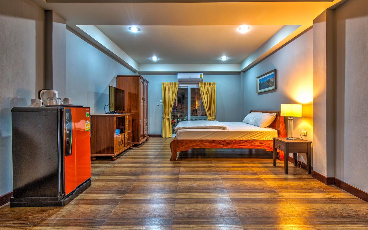 Jomtien Beach Pool House Патая Екстериор снимка