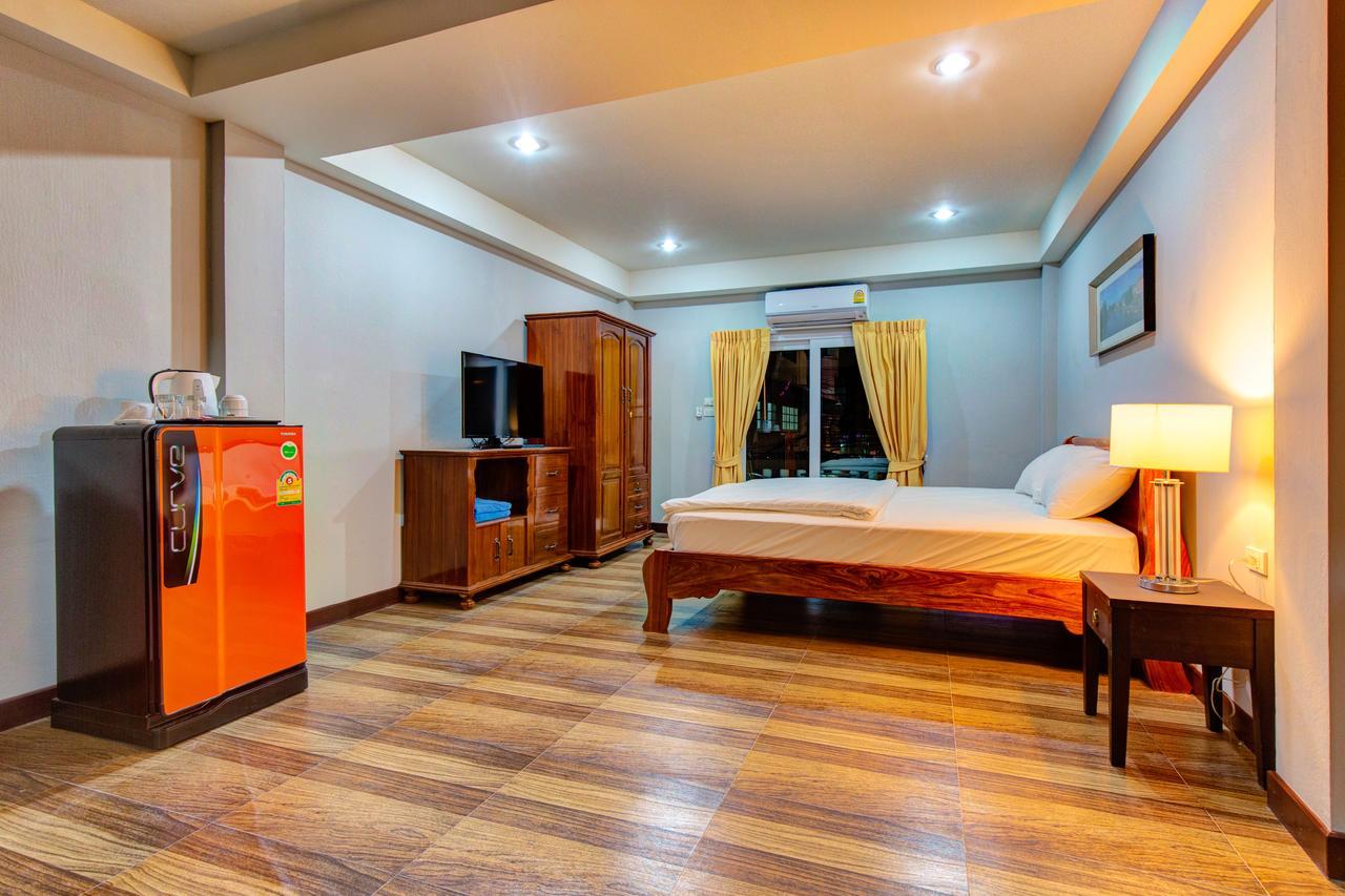 Jomtien Beach Pool House Патая Екстериор снимка